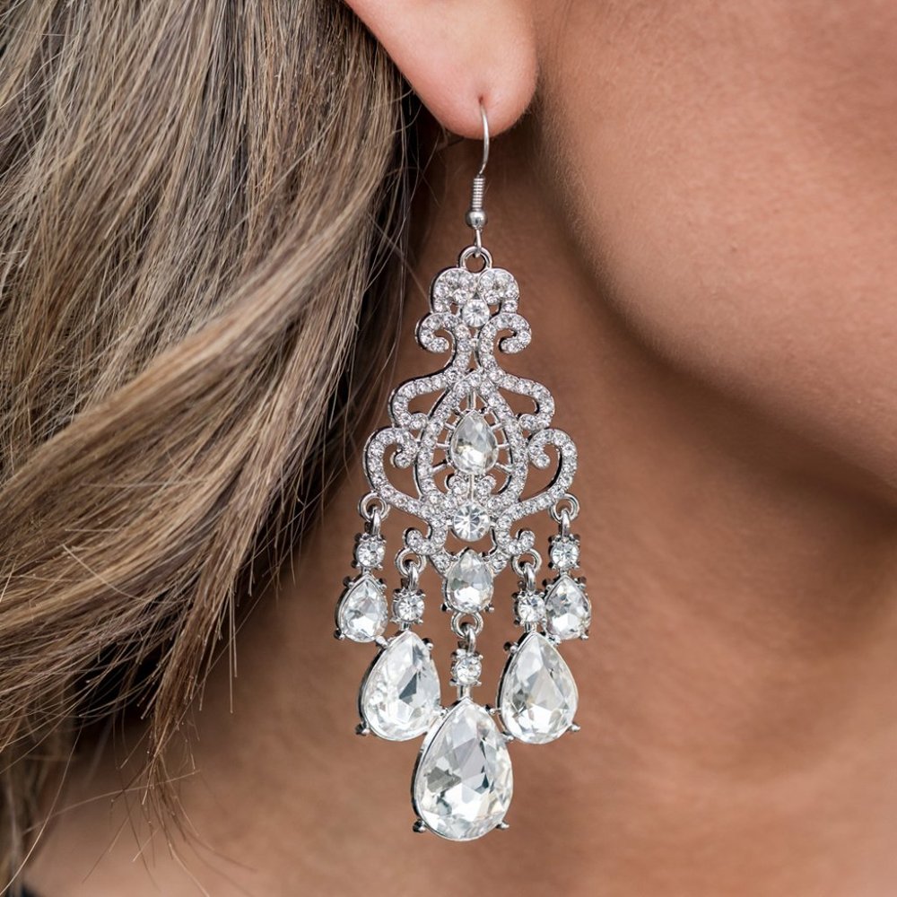 Queen Of All Things Sparkly - White